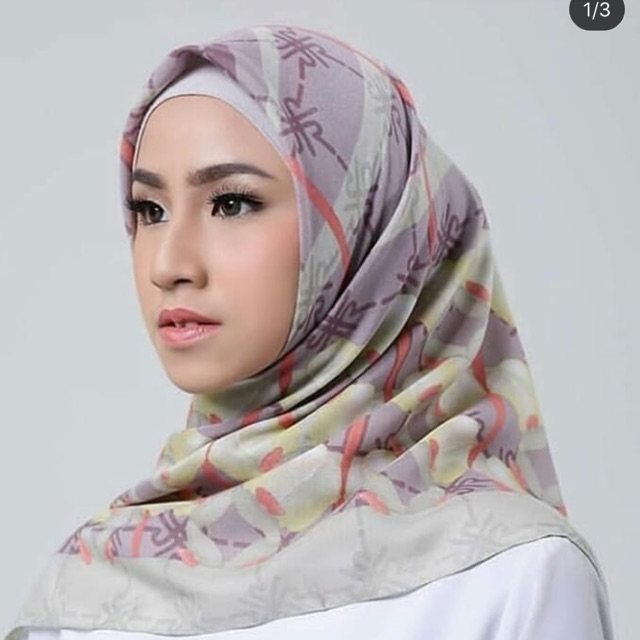 scarf ria miranda