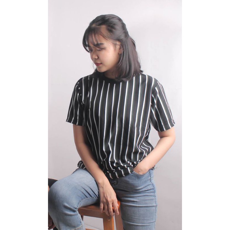 KAOS SALUR VERTICAL PRIA / WANITA STRIPE GARIS VERTIKAL