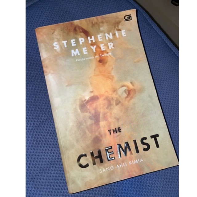 

Preloved - Stephenie Meyer The Chemist (Sang Ahli Kimia)
