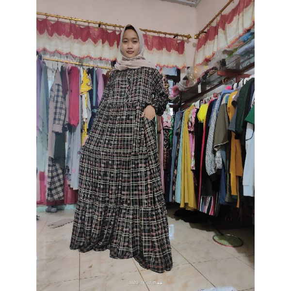 Julians dress busui