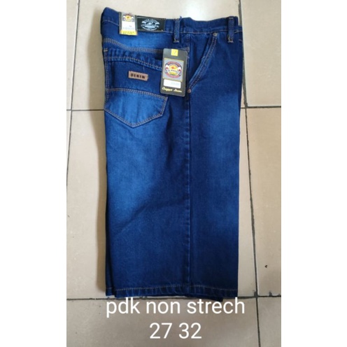 Celana pendek pria 7/8 / celana jeans standar termurah