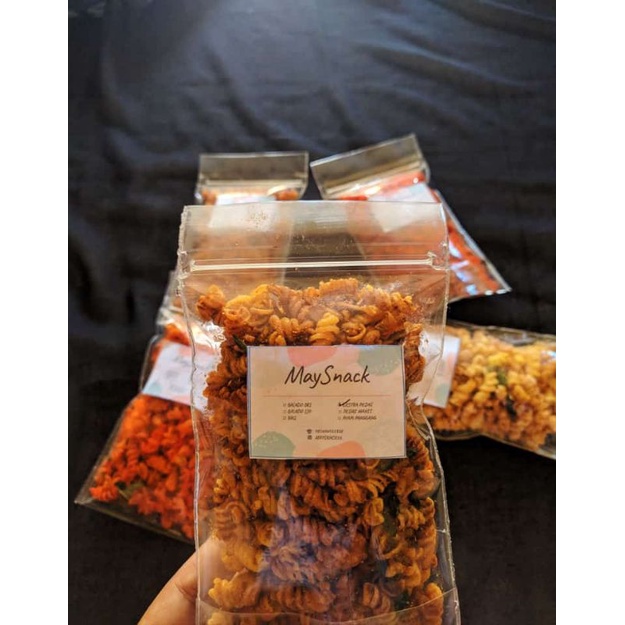 

Spiral / Isi 80 gram / Cemilan / MaySnack