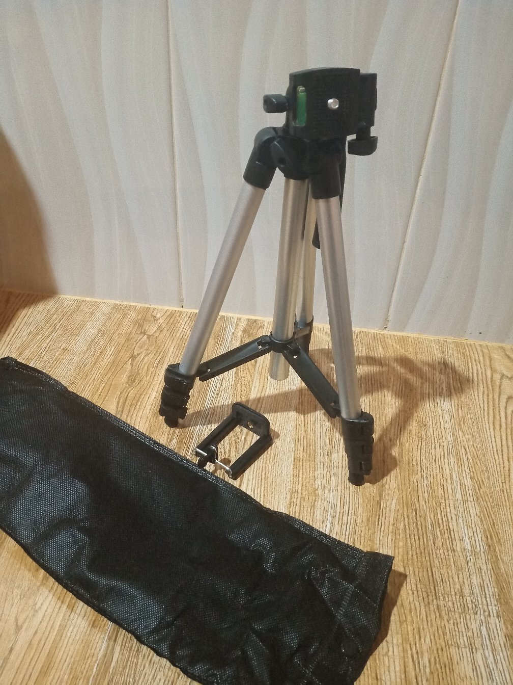 Tripod HP dan Kamera Universal + Free Holder U dan Tas