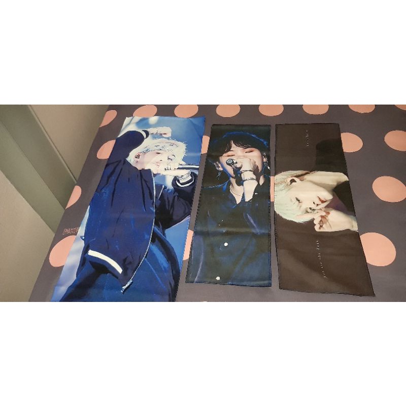 OFFICIAL HAND BANNER SUGA BTS FROM FANSITE KOREA  UNSEALED 