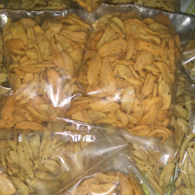 

Kue bawang 250 ons rasa balado dan original.