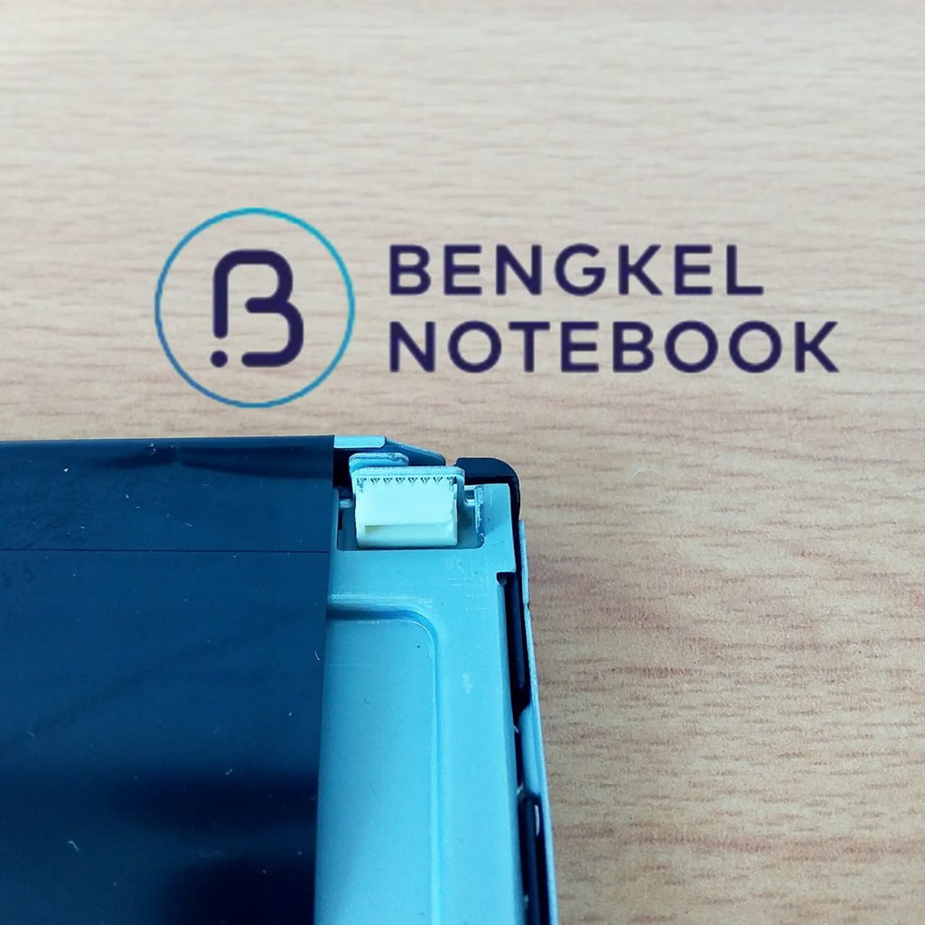 LCD PC 22inci MV215FHM-N30