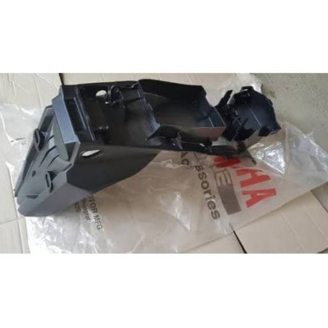 Spakbor belakang Vixion NVA Advance original 2TP-F1611-00