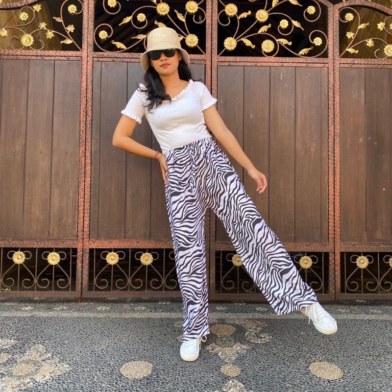 Celana Kulot Jumbo Motif Full Karet