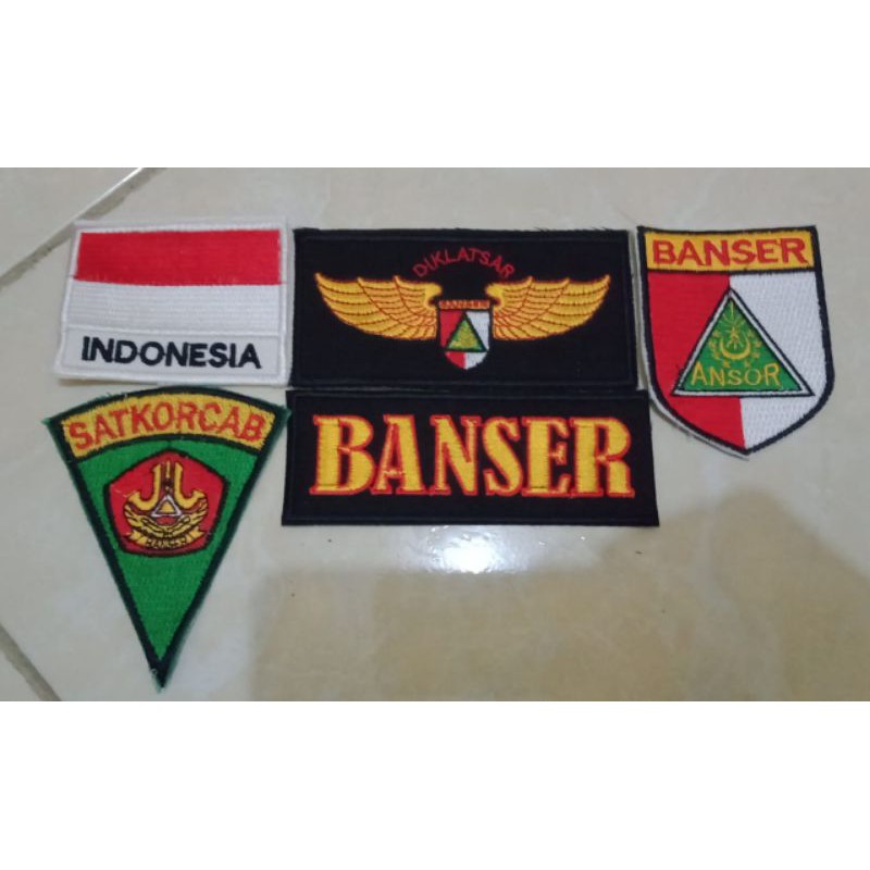 1 set atribut bordir jaket banset