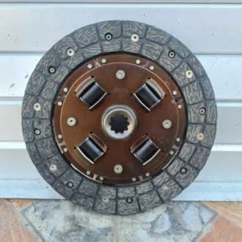Kampas Kopling/ Clutch Disc Colt T120 Lama tahun 1970-1980 merk UTM/ AISIN