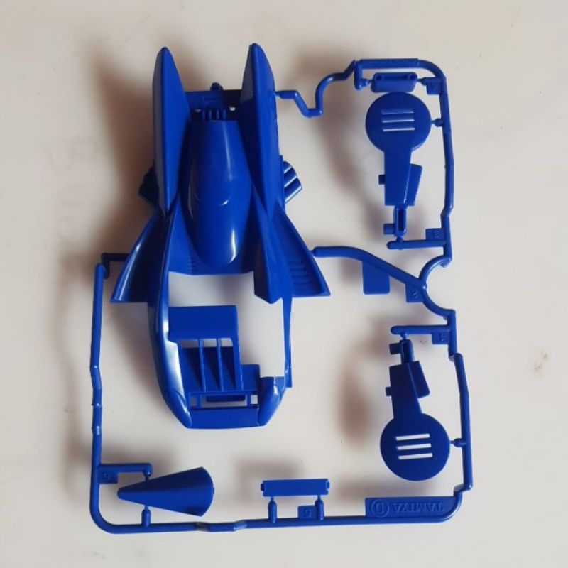 tamiya body strato vector blue