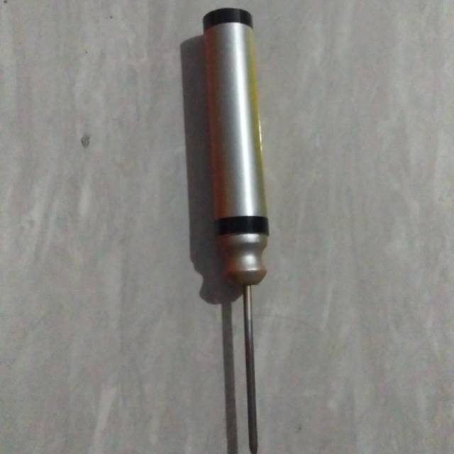 Dudukan joran tancap