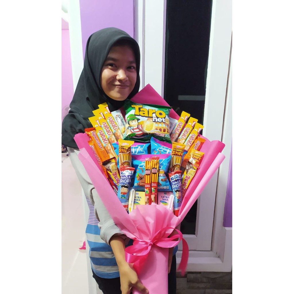

buket snack jumbo murah / Snack Bouquet /Kado Hadiah