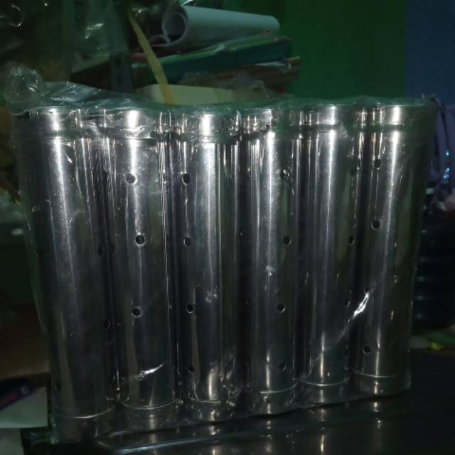 

Cetakan Lontong stainless 20cm