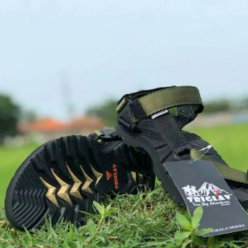 Sandal Gunung Triglav Premium Sendal Outdor Pria