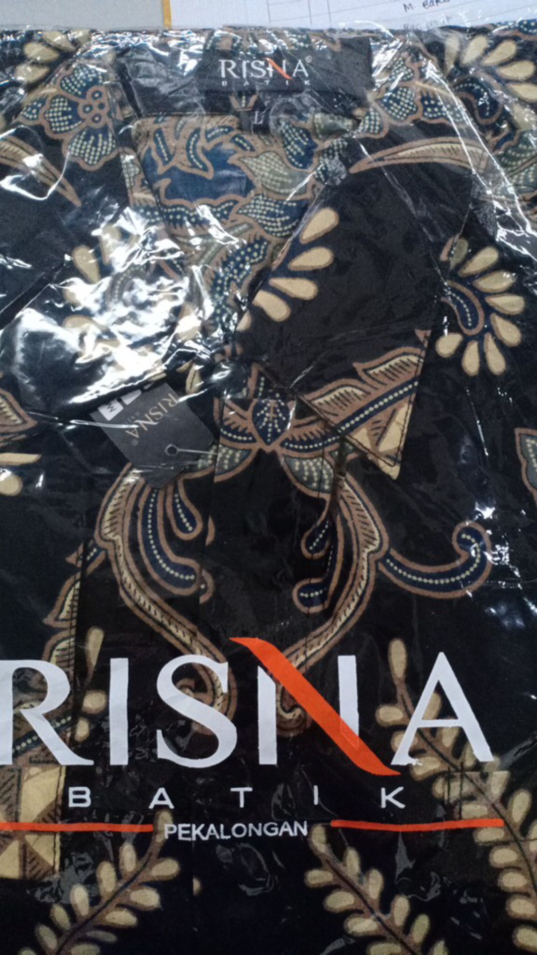 Risna Batik Biru Kemeja Batik Premium Lengan Panjang Pria