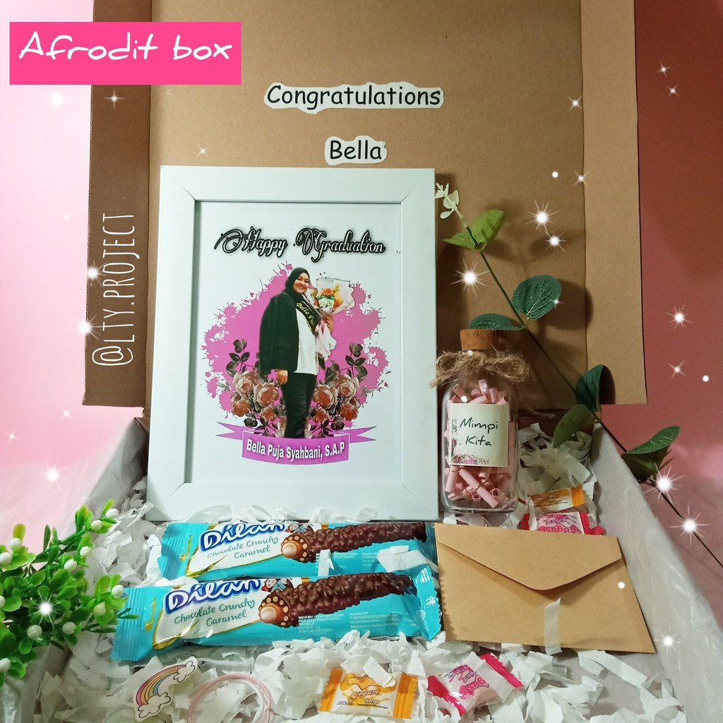 

Afrodit Box - Kado wisuda - kado sidang - kado ulangtahun - hampers gift - gift box kado unik