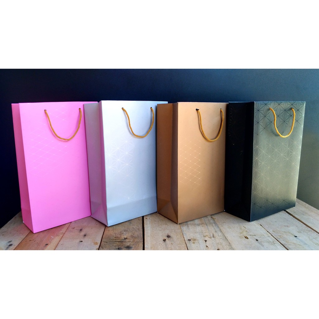 

Elegant Paperbag / Premium Paperbag / Paperbag Motif