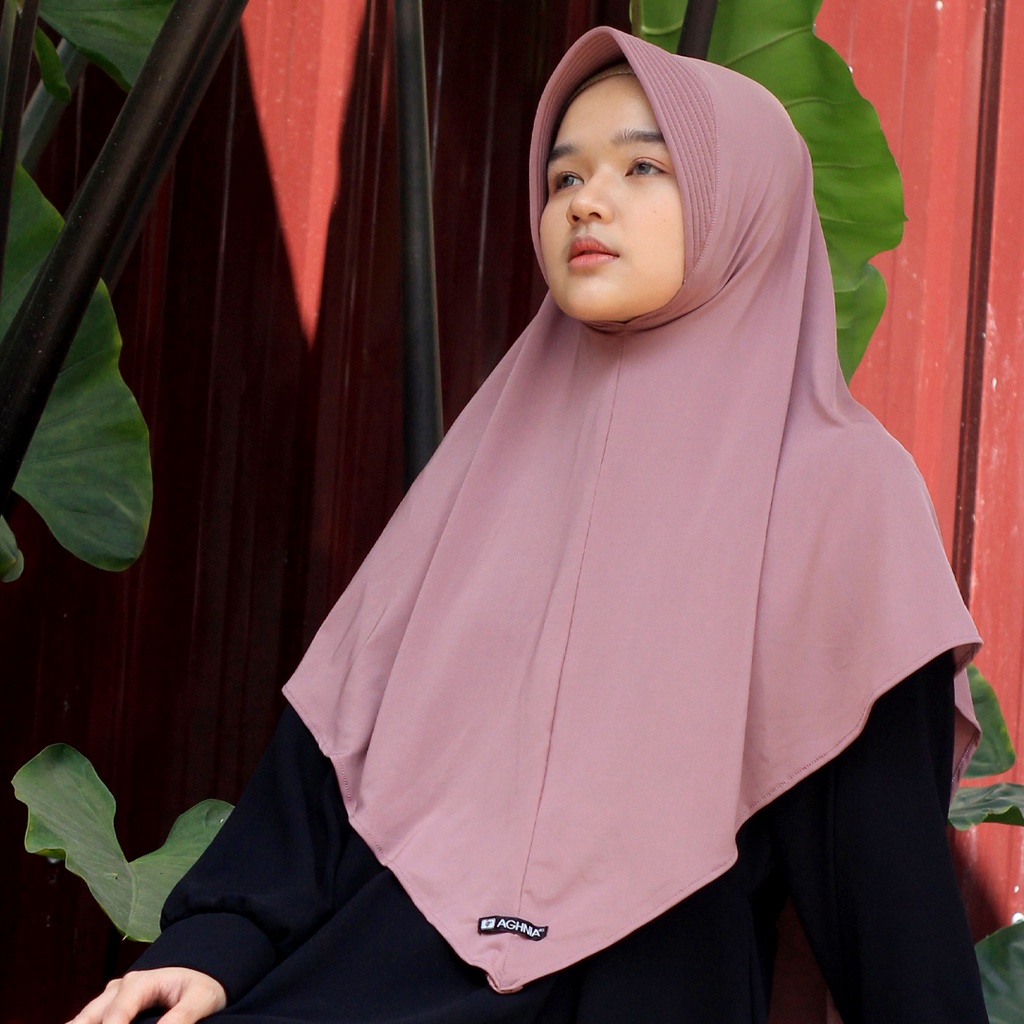 Aghnia Hijab - New Wales Pad Lycra Jilbab/Khimar/Kerudung Instan Pad