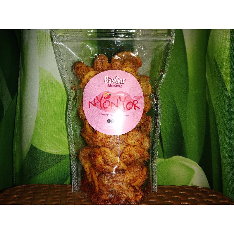 

(BASGOR) Bakso Goreng NyoNyor / aroma daun jeruk /pedas 100 gram