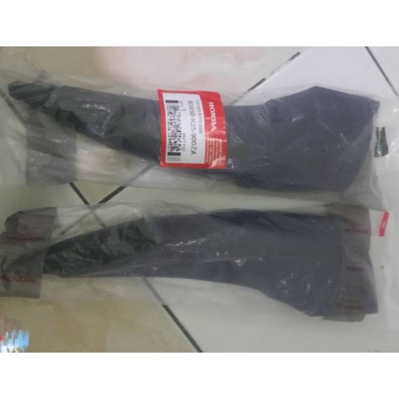 sambungan cover body belakang beat fi original