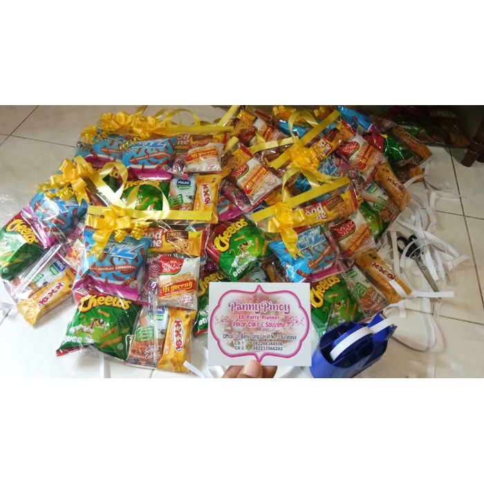 

Parcel Ulang Tahun "Snack" Murah Meriah, Mewah Dan Syantik