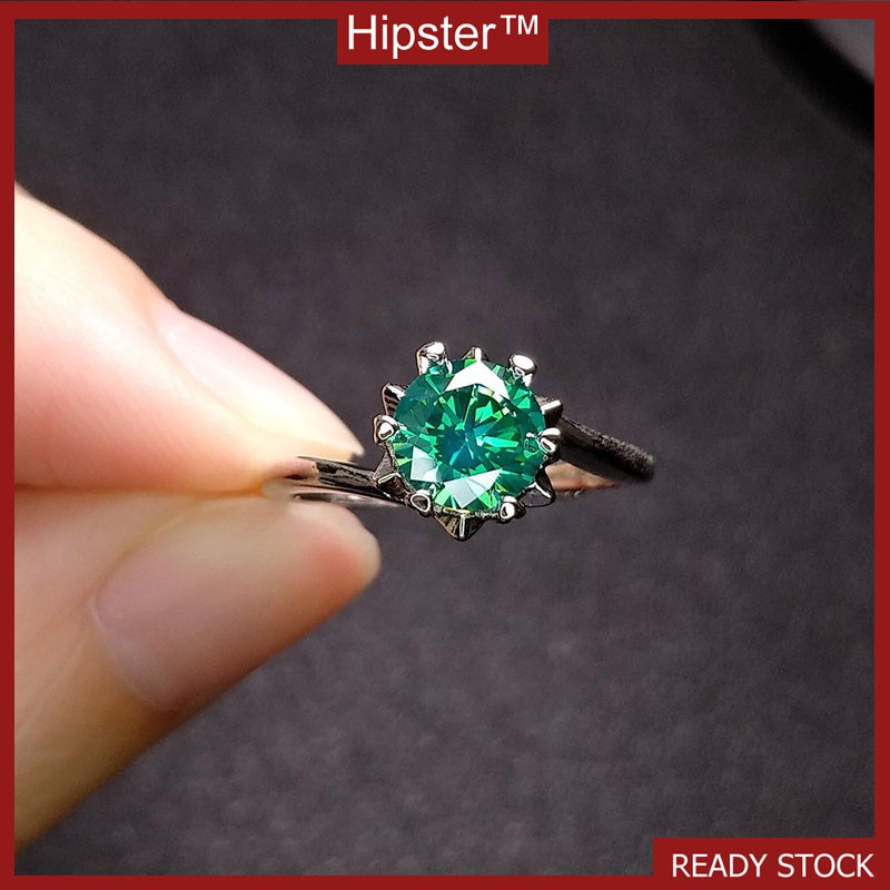 Hot Sale Fashionable Elegant Light Luxury Inlaid Emerald Ring