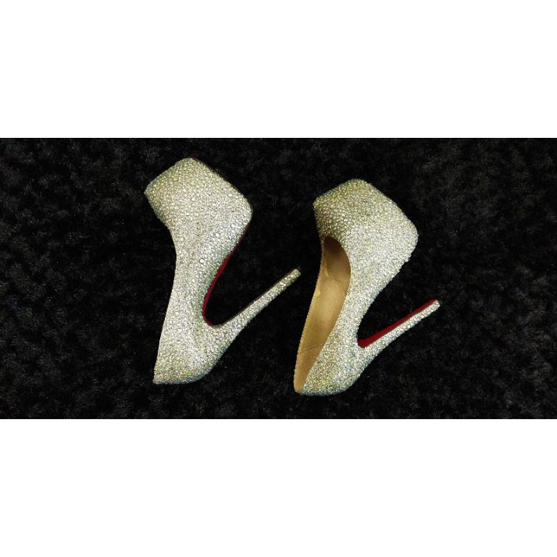 louboutin diamond heels