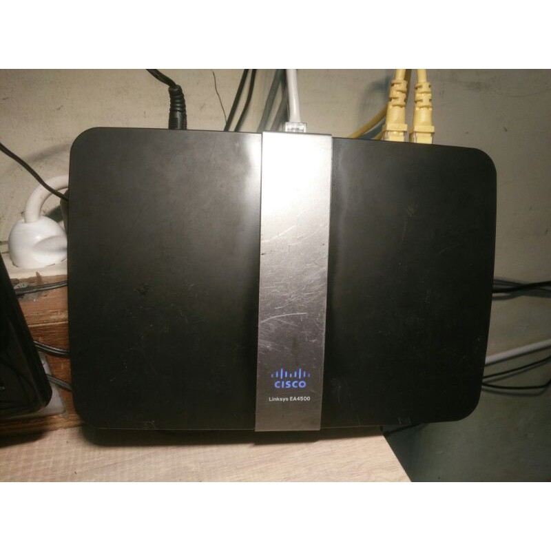Linksys By Cisco EA4500 N900 Gigabit Dual-Band DualBand Smart Wi-Fi Wireless N Router with Gigabit USB Ports TL-WR841N WR-840N MR-3420 WR740N WR741ND TL-MR3220 Linksys E1000 E2000 E2500 E3000 X1000 WRT160N WRT54G