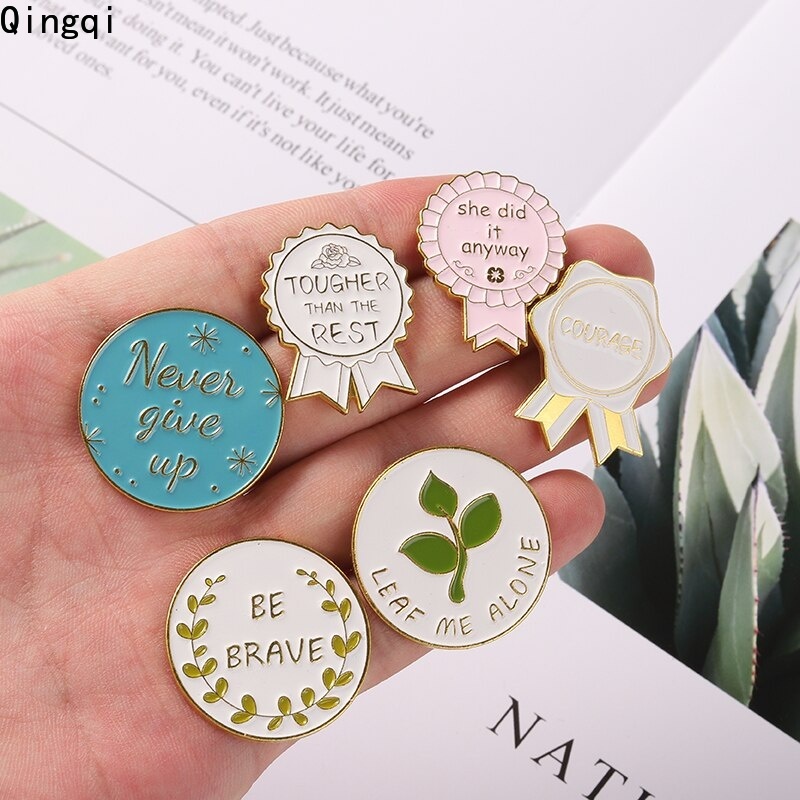 Bros Pin Enamel Desain Kartun Tulisan Be Brave Motivasional