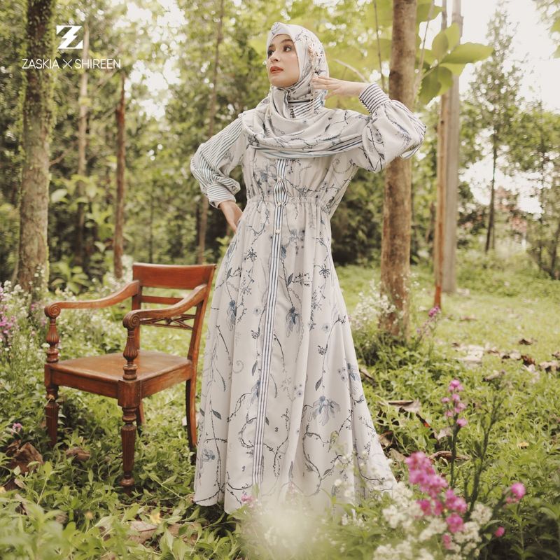 DANDELION DRESS BY ZASKIA SUNGKAR