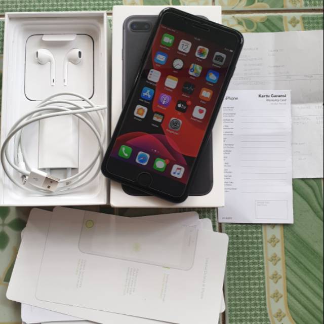 Iphone 7 plus 128gb ibox resmi indonesia mulus like new garansi panjang