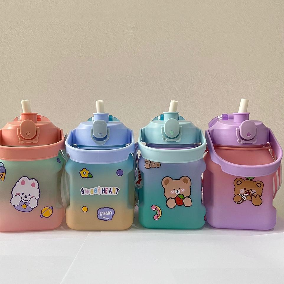 ️ Botol Minum Gemoy Kotak Gradasi Viral Kapasitas 1,3 Liter serbuuu 