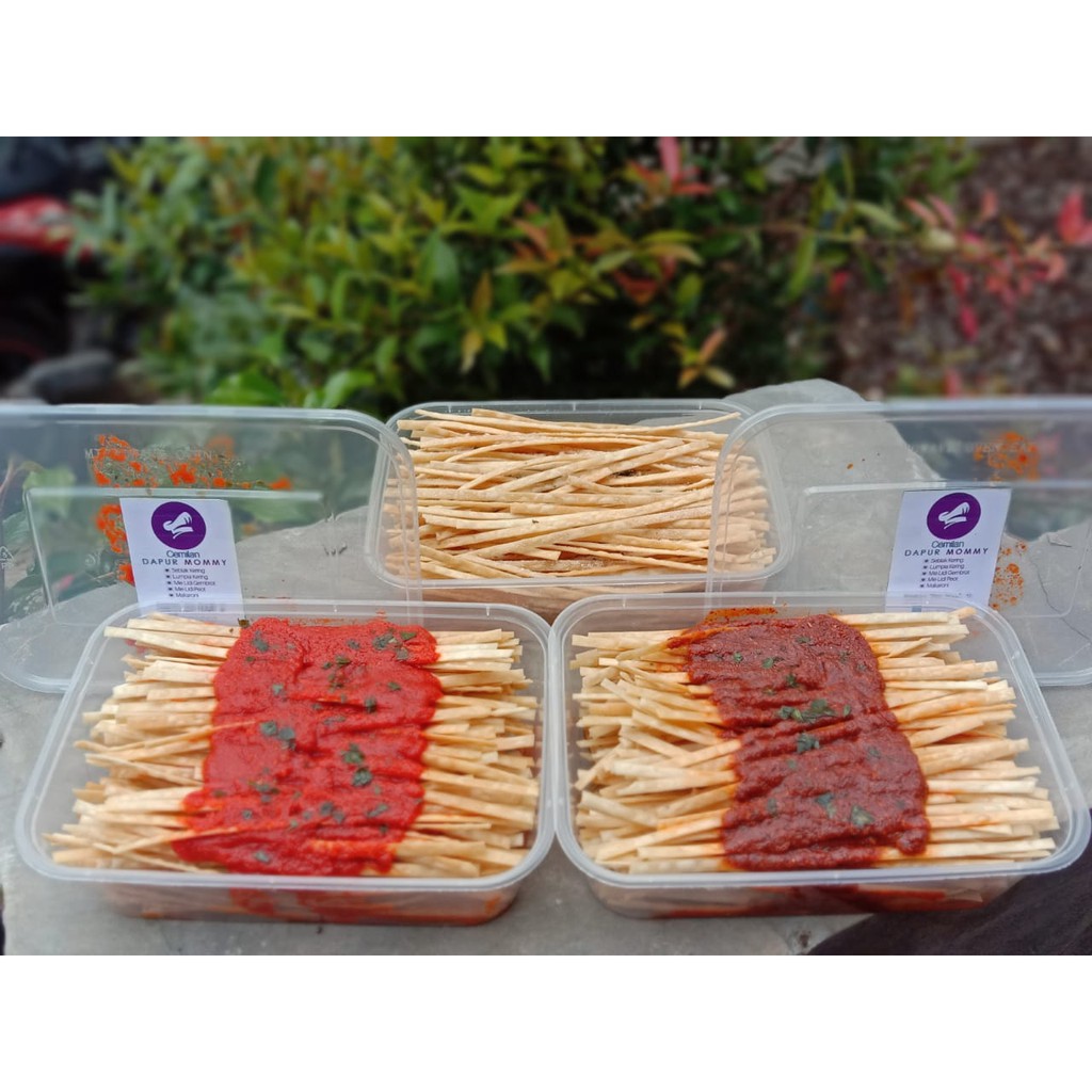 

Aneka Cemilan Kemasan Box