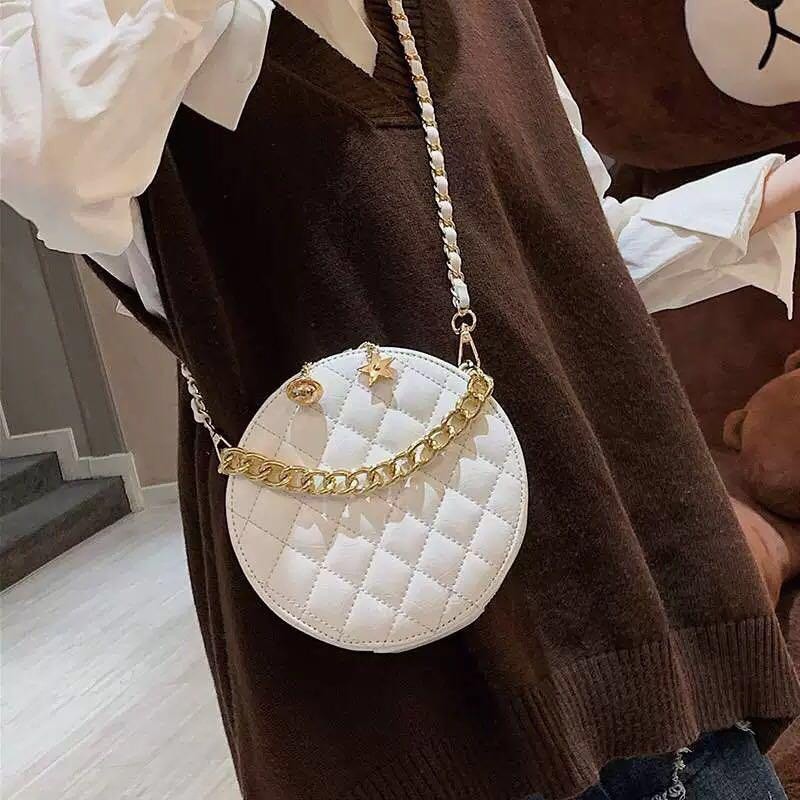 London Berry By Huer Venty Quilted Round Bag(9440-056)White