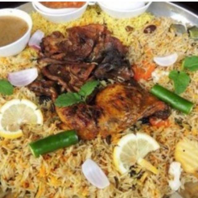 

Nasi Mandi khas timur tengah