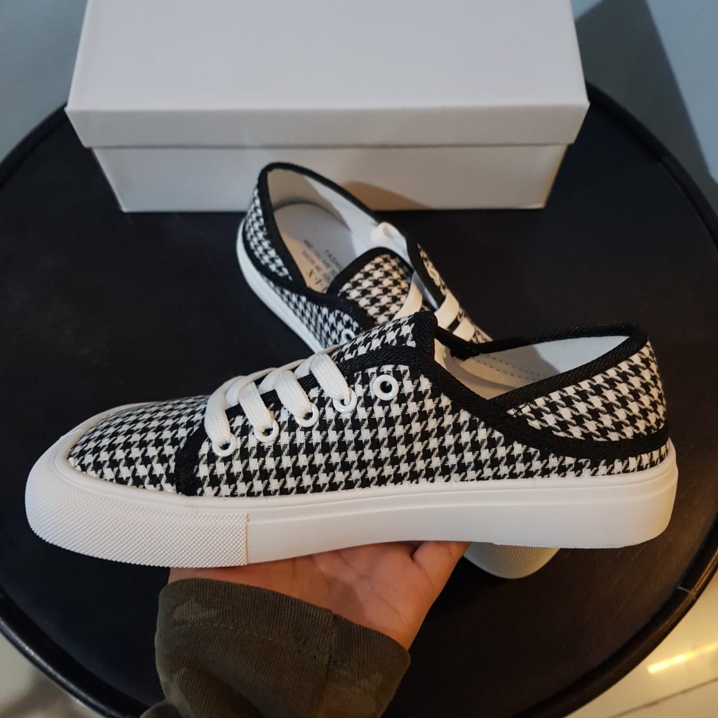 RYX - Plaid Line Sepatu Sneakers Trendy Casual/Travel - Ori Import