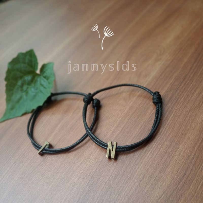 Gelang couple inisial nama tali hitam korea pasangan pria wanita bisa untuk persahabatan aksesoris cowok cewek-Hitam