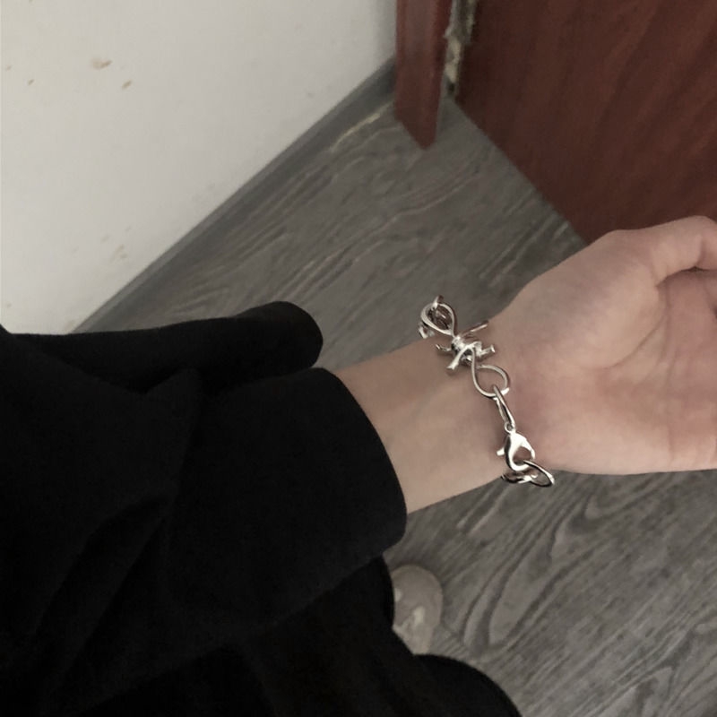 Kalung Dan Gelang Duri Gaya Korea Harajuku