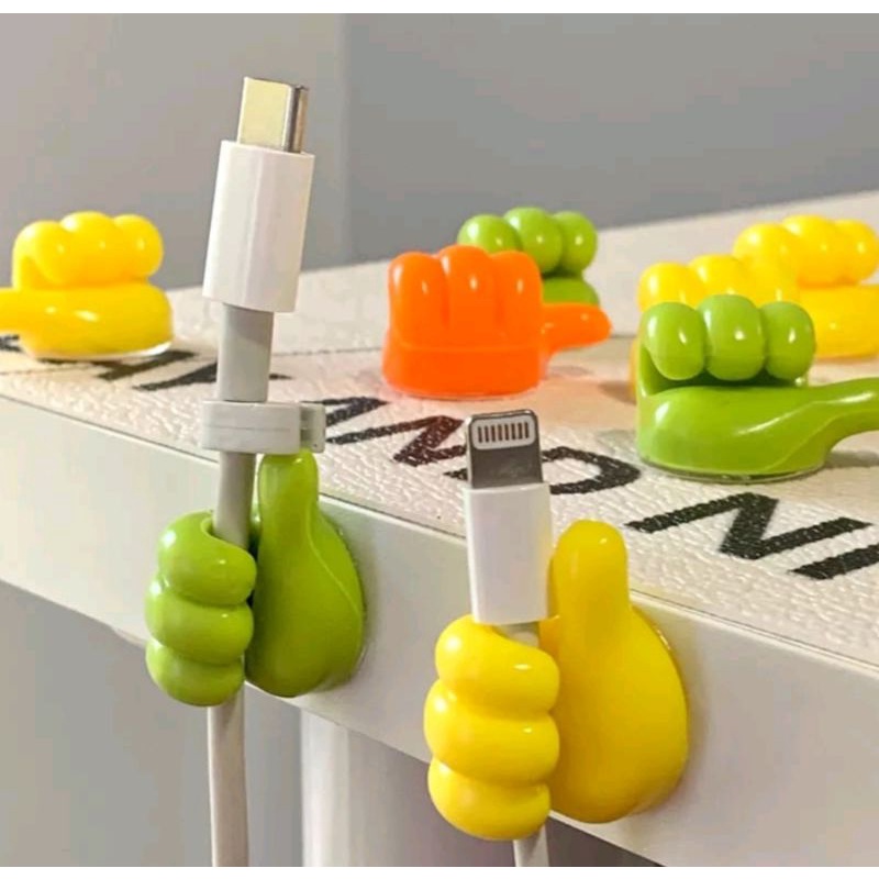 GANTUNGAN MINI LUCU BENTUK JEMPOL UNTUK KUNCI KABEL DLL HANGER