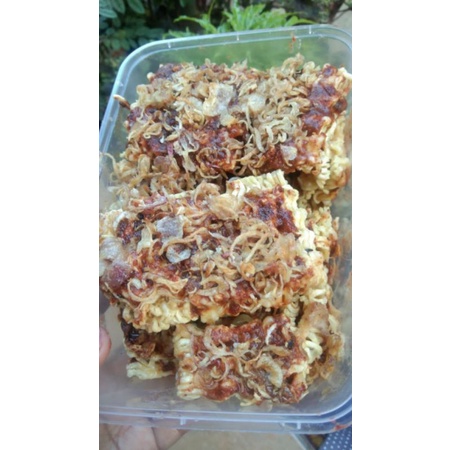 

Cemilan kress Mie Keremes
