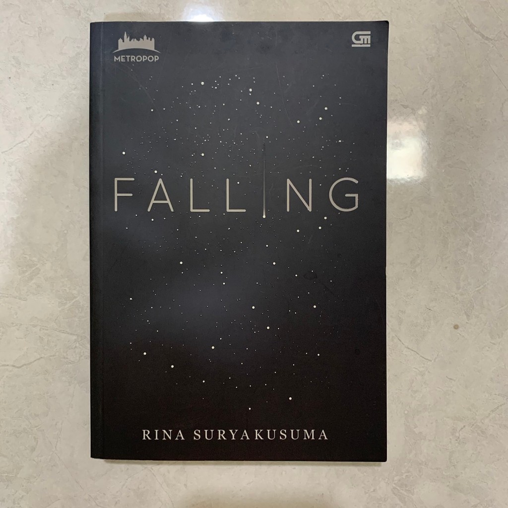 Novel Falling by Rina Suryakusuma (BEKAS)