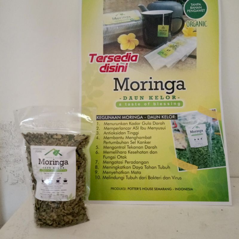 

Daun Kelor 30gr kemasan plastik MIRACLE STORE
