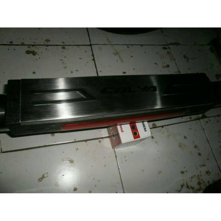 *Otomotif* tanduk/bemper belakang mobil calya dan sigra