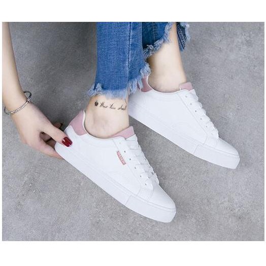 Sneakers/Sepatu/Sepatuwanita/Sneaker/Shoes/SNEAKERS BEIER LORENZO PUTIH LIS SALEM LIST SALEM 37