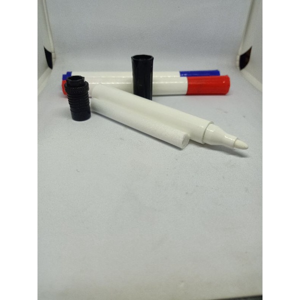

spidol kosong untuk tinta whiteboard/permanen