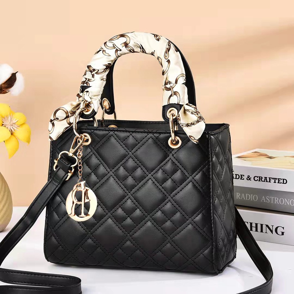 BJ57816 - BLACK/GREEN/KHAKI/WHITE/RED - TAS JINJING TOTEBAG SLEMPANG FREE TWILLY SCARF WANITA FASHION IMPORT MODIS ELEGAN TERMURAH TERLARIS TERBARU BAGSTORE JAKARTA TAS BATAM CR7816 ZC4558 BQ3567