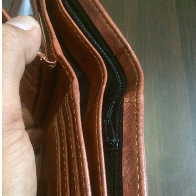 dompet lipat pria model kancing bahan kulit sintetis lokal urat tangan #dompet #dompetlipat #dompetpria #dompetcowok #dompetkeren