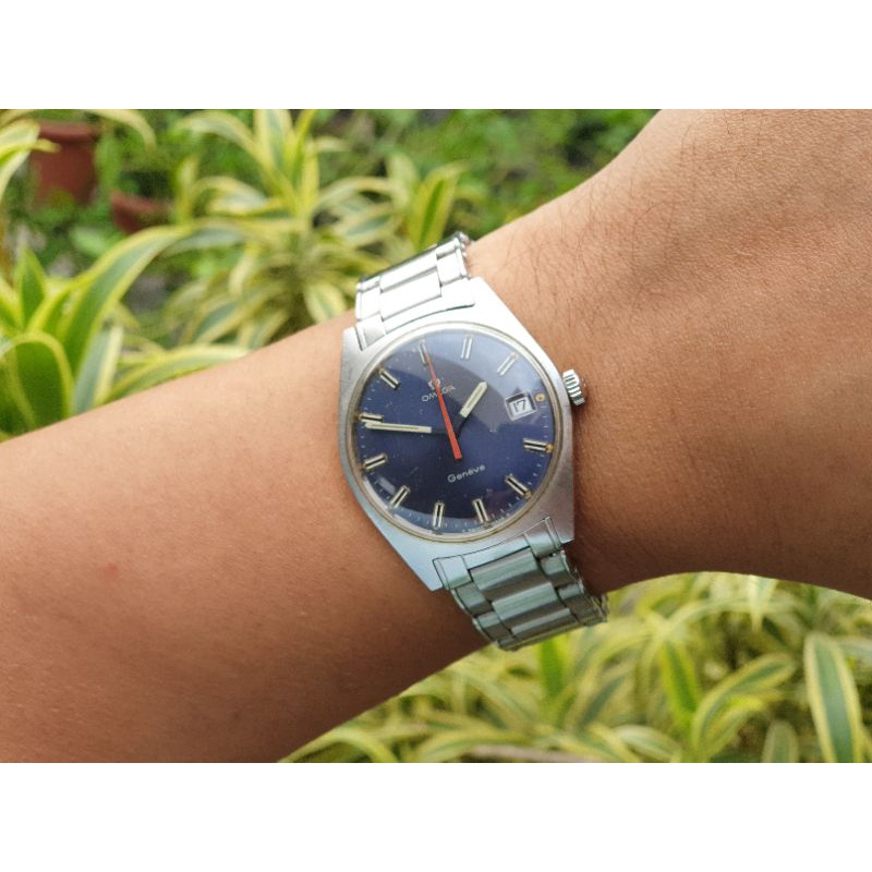 Original RARE 60s Vintage Omega Geneve date Blue Dial with Oyster Riveted Bracelet all ori
