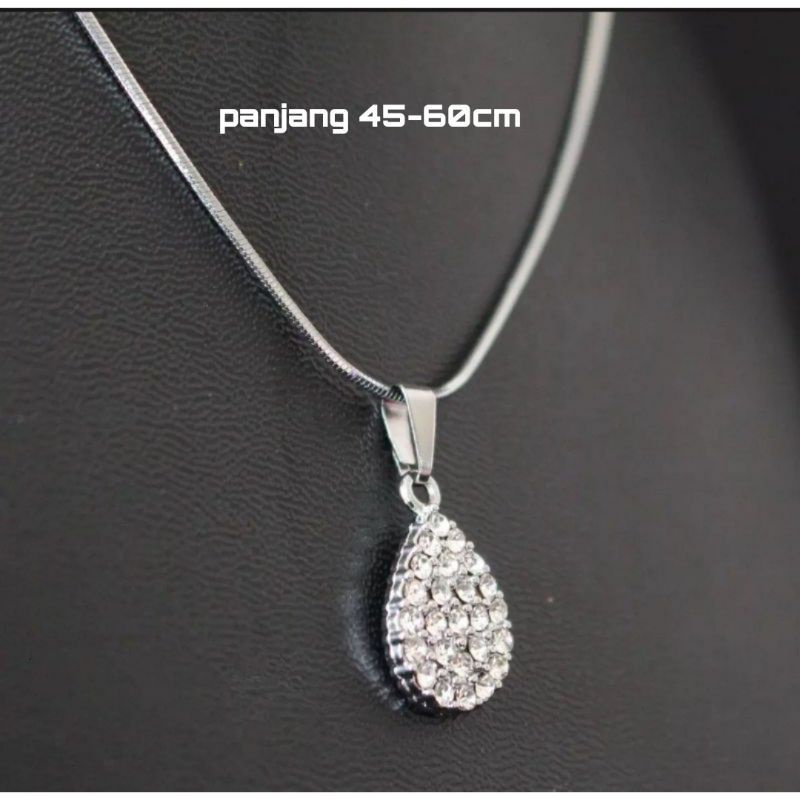 ACC008 Kalung Liontin Wanita Korean Style / Kalung Liontin Permata Ovall Silber